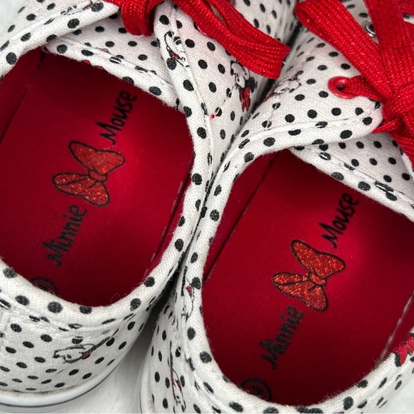 Disney Sneakers Minnie Mouse Polka Dot Canvas Sparkly Laces White Red Black 7 - Picture 5 of 14